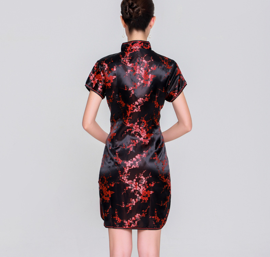 Women's retro Chinese-style cheongsam dress with abstract pattern