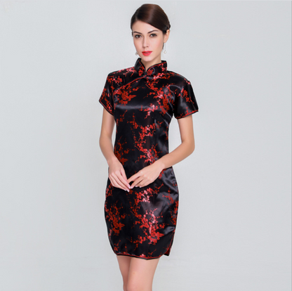Women's retro Chinese-style cheongsam dress with abstract pattern